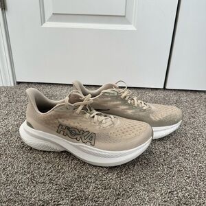 Hoka Men’s Mach 6 Tennis Shoes